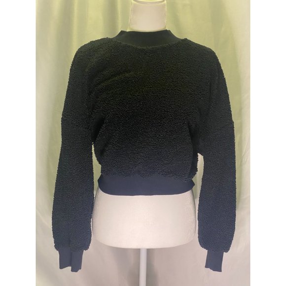 Fabletics Sweater - Picture 2 of 9